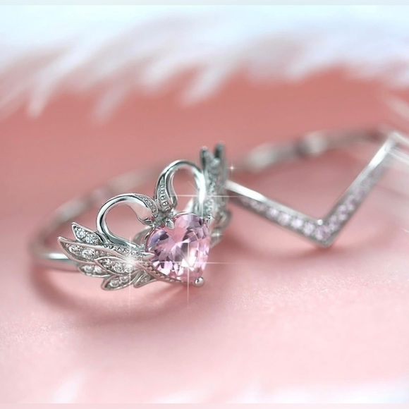 Pink Heart & Doves Ring & Band Set. - Picture 3 of 8